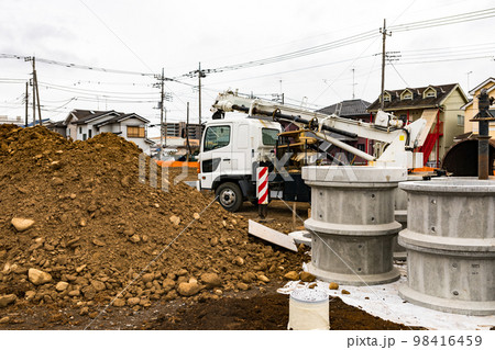 雨水浸透施設の整備工事 浸透ます 雨水浸透施設の整備工事 浸透ます 98416459