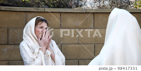 Appearance of the Angel Gabriel to Mary 98417331