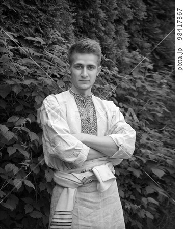 A man in a traditional Ukrainian vyshyvanka 98417367