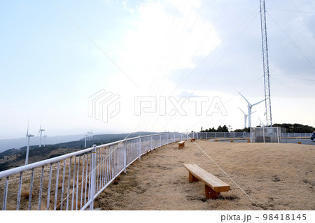 青山高原_久居榊原風力発電施設付近風景7 98418145