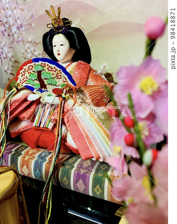 お雛様 98418871