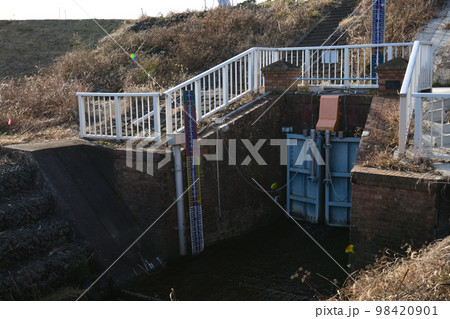 小剣樋管（埼玉県東松山市） 98420901