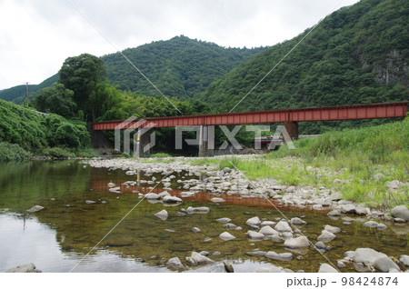 山口線 長門峡付近 阿武川鉄橋 98424874