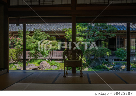 新潟　豪農の屋敷 98425287