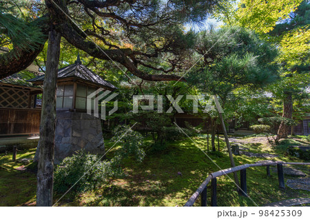 新潟　豪農の屋敷 98425309