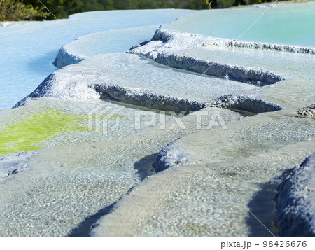 中国雲南省・白水台の石灰棚 / Baishuitai, Yunnan, China 98426676