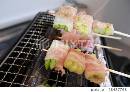 炭火焼 日本食 和食 98427768