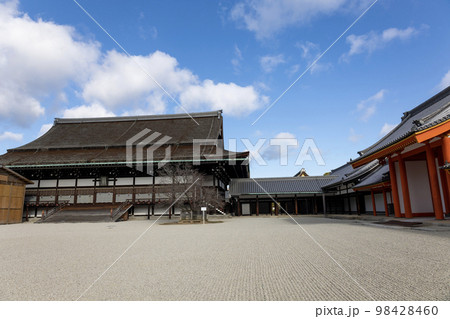 京都御所の紫宸殿 98428460