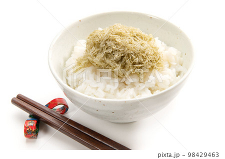 とろろ昆布乗せ御飯 とろろ昆布乗せ御飯 98429463