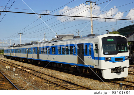 秩父鉄道の風景　6000系（旧西武車両） 98431304