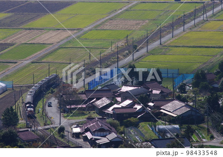 山口線 船平山俯瞰 DLやまぐち号 DD51 山口線 船平山俯瞰 DLやまぐち号 DD51 98433548