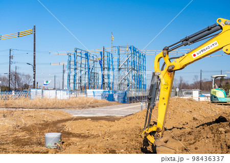 造成地 開発が進む郊外型戸建住宅団地 造成地 開発が進む郊外型戸建住宅団地 98436337