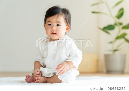 赤ちゃん 98438222