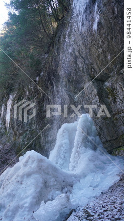 禍誤除けの滝氷瀑 禍誤除けの滝氷瀑 98441458
