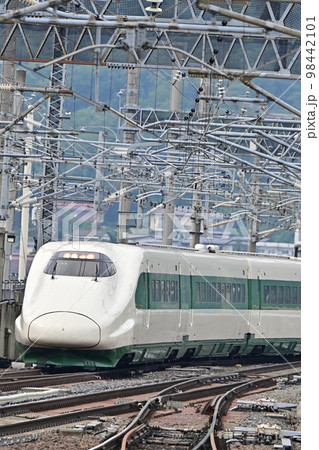 E2系　東北新幹線　200系カラー 98442101