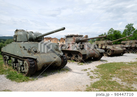 Military tanks Open air museum of the Croatian War of Independence, 1991 - 1995, (Homeland War, Domovinski Rat), Turanj, Croatia Military tanks Open air museum of the Croatian War of Independence, 1991 - 1995, (Homeland War, Domovinski Rat), Turanj, Croatia 98447710