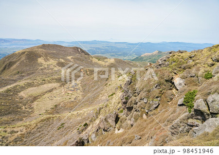 九重連山の風景 九重連山の風景 98451946