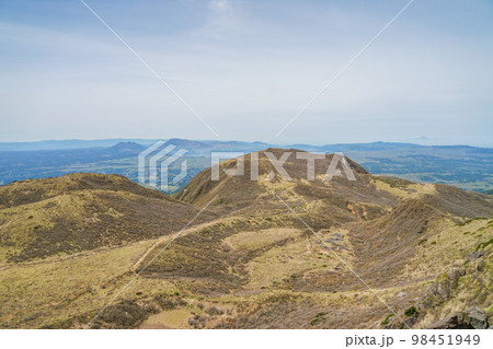 九重連山の風景 九重連山の風景 98451949