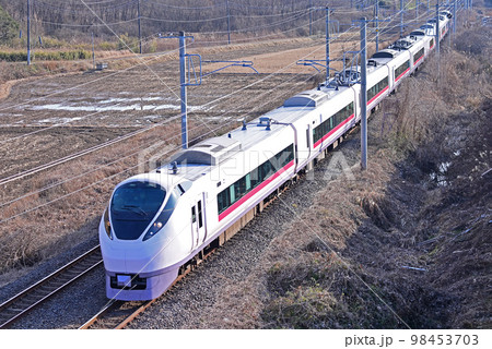 常磐線　龍ケ崎市ー牛久　JR東日本　E657系　K13編成（勝田）　ひたち　ときわ　グリーンレイク 98453703