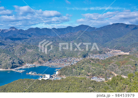 【たちばな展望台からの風景】 三重県度会郡南伊勢町道行竈 98453979