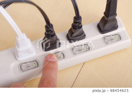 待機電力を節電するイメージ 98454625