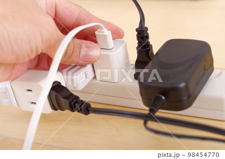 電源コンセント 98454770