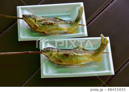 道の駅大子の子持ち鮎の塩焼き 98455035