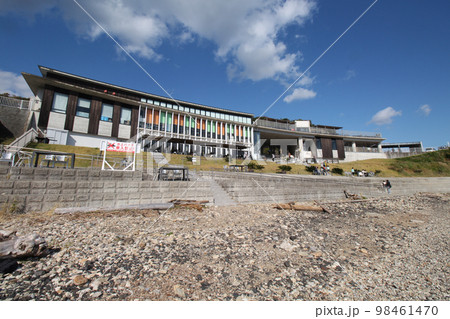 道の駅 みつ(御津)・魚菜屋(ととなや)　親水広場からの全景　兵庫県たつの市御津町室津 98461470