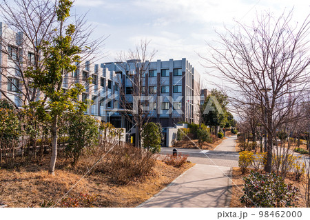 東京都　国際法務総合センター　矯正研修所 98462000