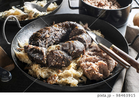 Bloody sausage morcilla Bloody sausage morcilla 98463915