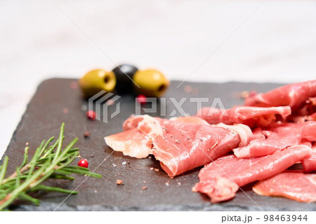 生ハムスライス 生ハムスライス 98463944