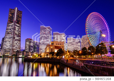 綺麗な夜景デートスポット横浜 98465168