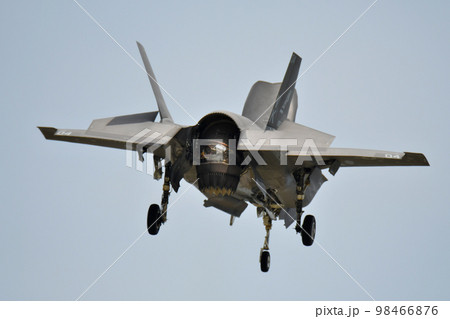ステルス戦闘機F-35B ステルス戦闘機F-35B 98466876