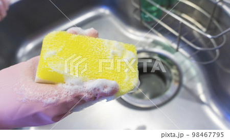 スポンジの泡 98467795