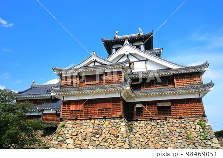 【京都府】快晴の福知山城 【京都府】快晴の福知山城 98469051