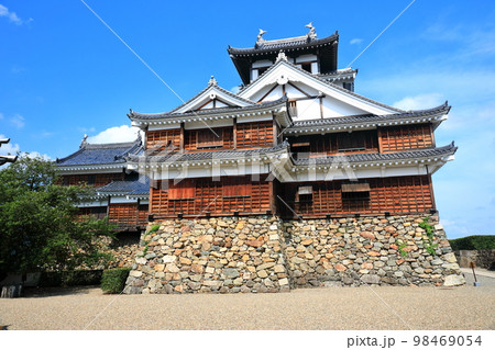 【京都府】快晴の福知山城 【京都府】快晴の福知山城 98469054