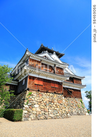 【京都府】快晴の福知山城 【京都府】快晴の福知山城 98469066