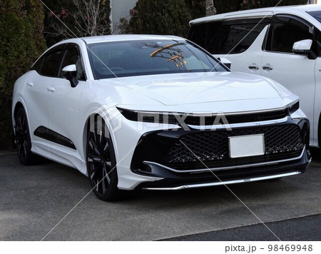トヨタ・クラウン 16代目 SH35型 トヨタ・クラウン 16代目 SH35型 98469948