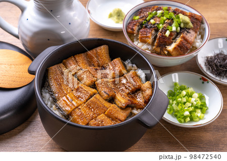 鰻のひつまぶし 98472540