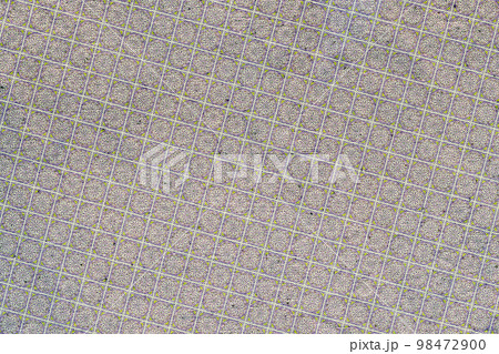 荒い布にプリントされたタイル柄背景画像 グリーン＋パープル系のイラスト素材 [98472900] - PIXTA