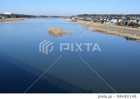 谷田川 牛久沼に流入 茨城県 谷田川 牛久沼に流入 茨城県 98480146