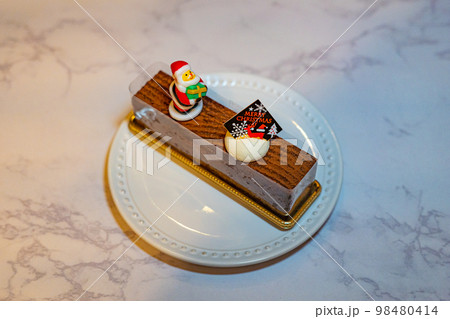 クリスマスケーキ クリスマスケーキ 98480414