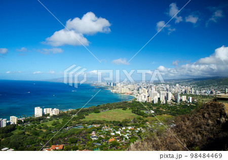 ダイアモンドヘッド頂上 98484469