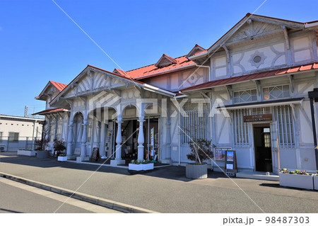 南海本線・浜寺公園駅旧駅舎（大阪府堺市） 98487303