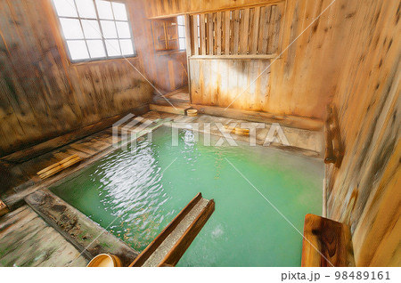 鶴の湯温泉　内湯　乳頭温泉郷 98489161