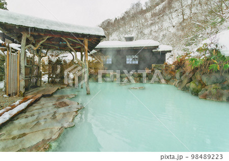 鶴の湯温泉　混浴露天風呂　乳頭温泉郷 98489223