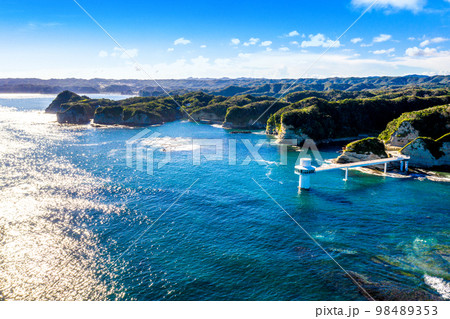 鵜原理想郷と勝浦海中公園(千葉県勝浦市) 鵜原理想郷と勝浦海中公園(千葉県勝浦市) 98489353