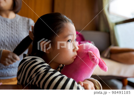 8 years old 98491185