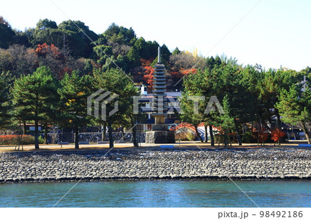 京都府立宇治公園 98492186