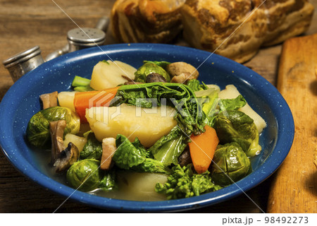 芽キャベツと菜の花のポトフー 98492273